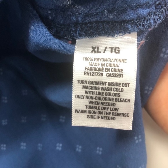 Aeropostale Blue & White Mix Print Button Up Shirt - Picture 9 of 9